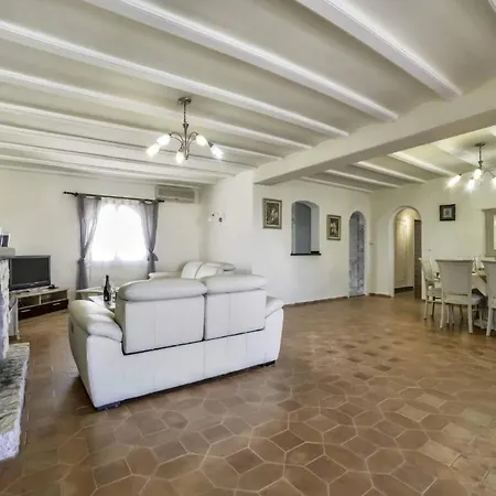 Villa Melissa - Plusholidays